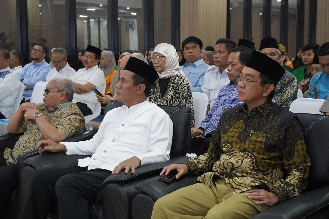 Mentan Serahkan Beasiswa AAS Foundation Batch 1 ke 133 Mahasiswa, 24 ...