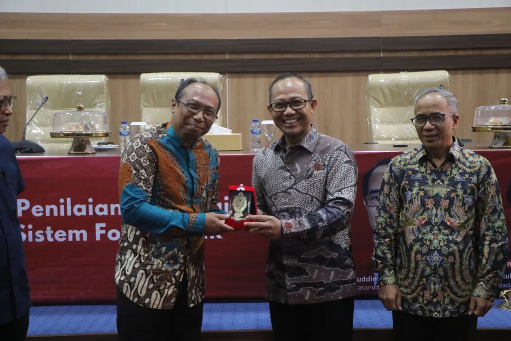 BSN Gelar Kuliah Umum di Unhas, Ulas Peran Standardisasi dalam ...