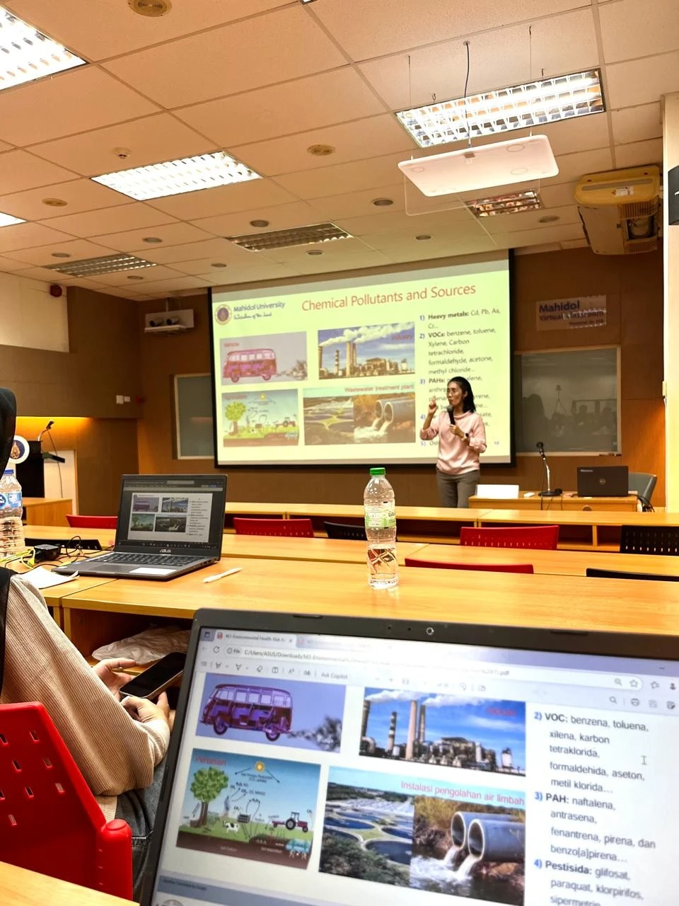 Gambar Assoc. Prof. Suphaphat Kwonpongsagoon, PhD dosen di Faculty of Public Health Mahidol University sekaligus pakar dalam bidang Analysis Risiko Kesehatan Lingkungan. Kredit:FKM Unhas.