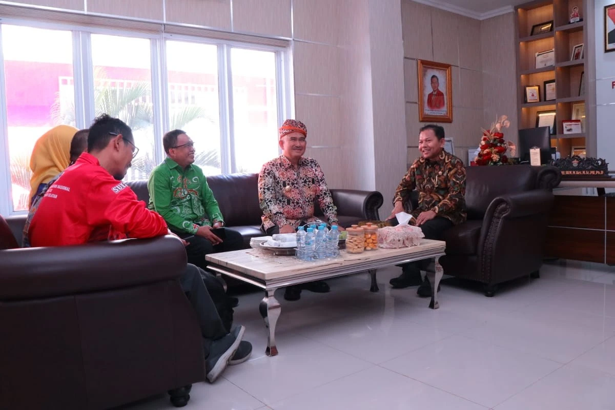 Sinergi FKM Unhas dan Pemkot Tarakan: Jalinan kerja sama strategis ditandatangani untuk meningkatkan kualitas SDM dan layanan kesehatan di Tarakan.